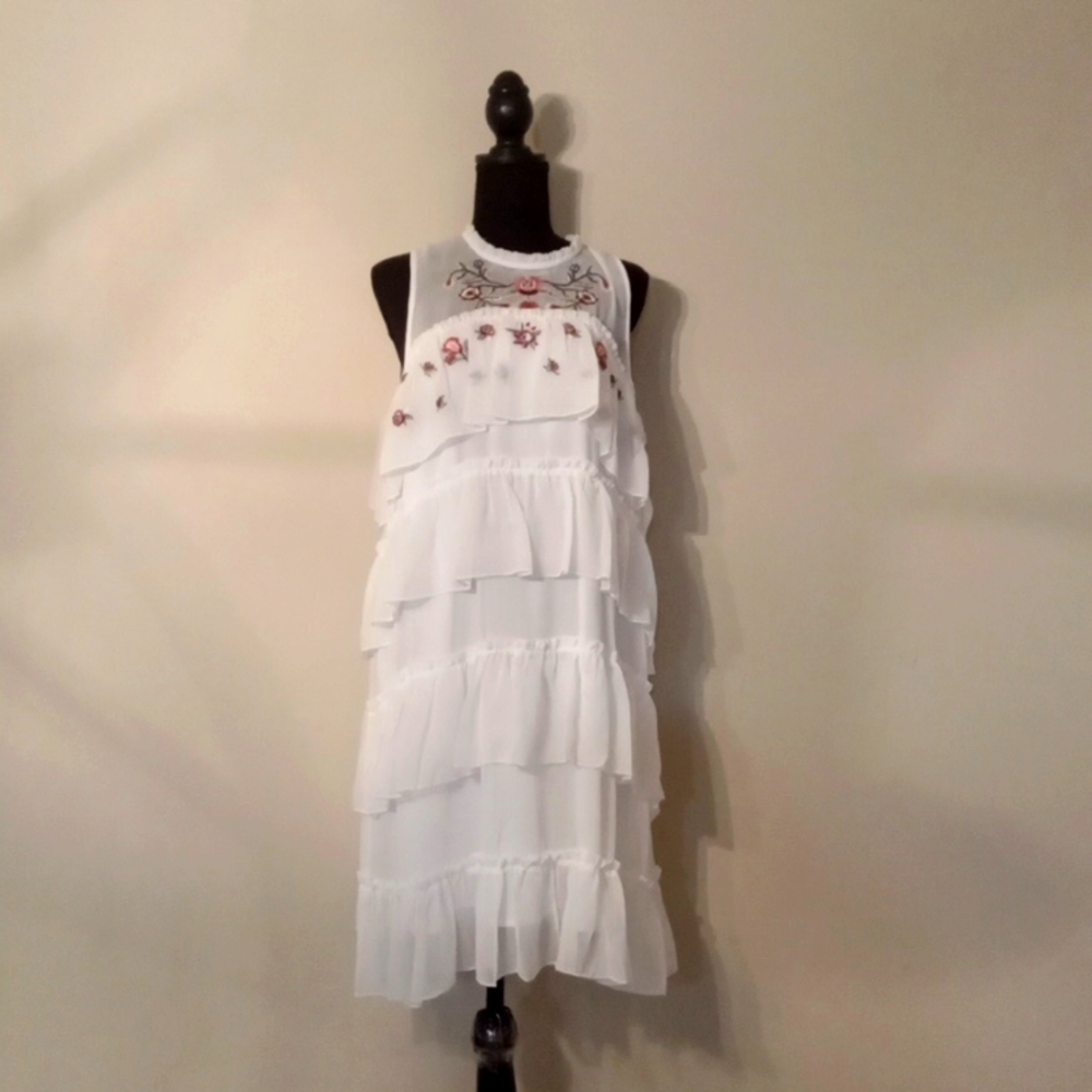 NWT Maxsport Embroidered White Sleeveless Tiered Ruffle Midi Dress Size XL
